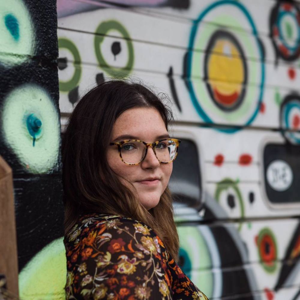 Meet your Posher, Olivia